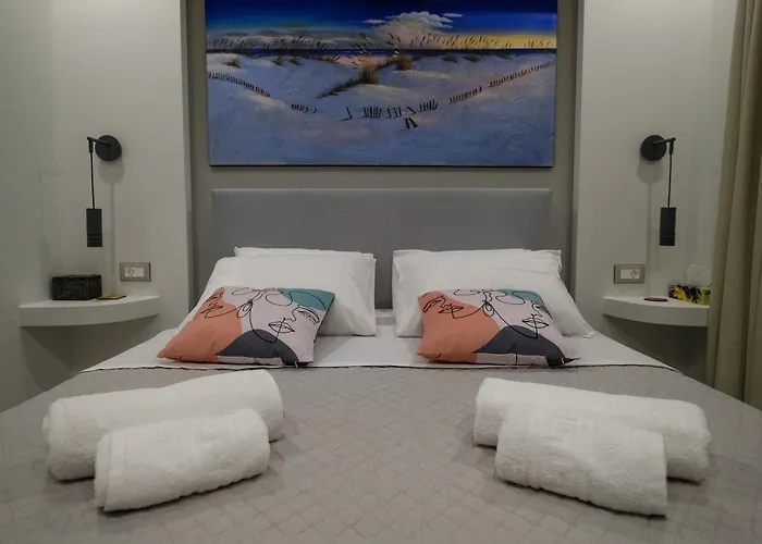 Rhodes Retreat: Modern Comfort In Serene Luxury Apartment