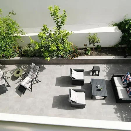 Rhodes Retreat: Modern Comfort In Serene Luxury *