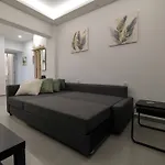 דירה Rhodes Retreat: Modern Comfort In Serene Luxury