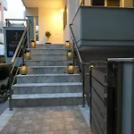 Rhodes Retreat: Modern Comfort In Serene Luxury דירה עיר רודוס