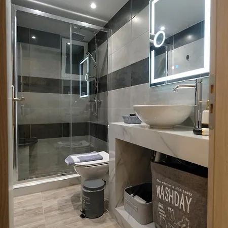 Rhodes Retreat: Modern Comfort In Serene Luxury 아파트 Rhodes City