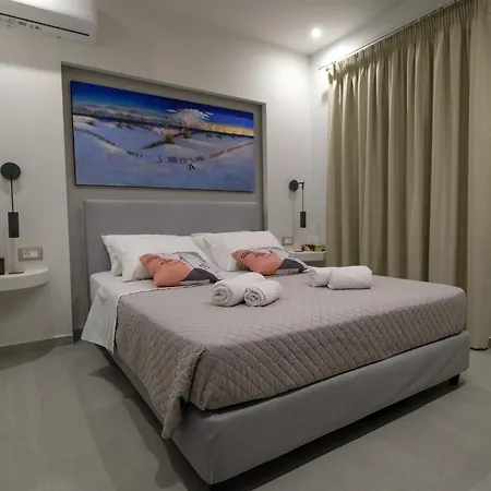 Lejlighed Rhodes Retreat: Modern Comfort In Serene Luxury *