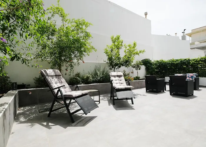 Rhodes Retreat: Modern Comfort In Serene Luxury *