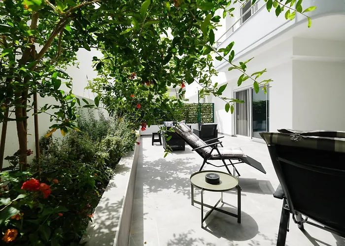 Rhodes Retreat: Modern Comfort In Serene Luxury * Rhodes City