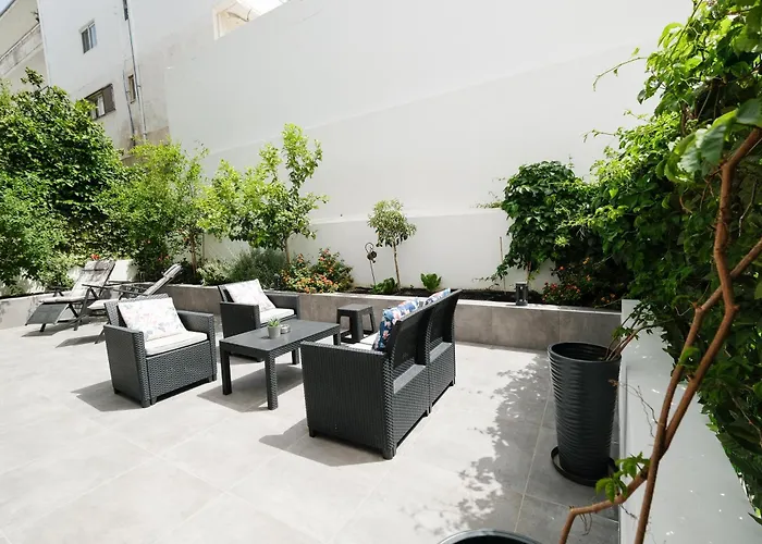 شقة Rhodes Retreat: Modern Comfort In Serene Luxury