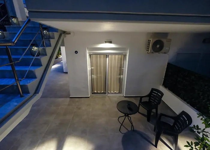 Rhodes Retreat: Modern Comfort In Serene Luxury